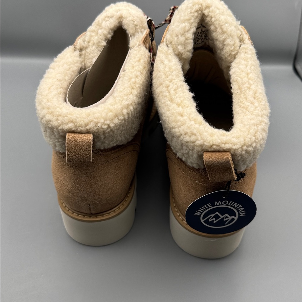 White Mountain Gloving Booties - Picture 3 of 4